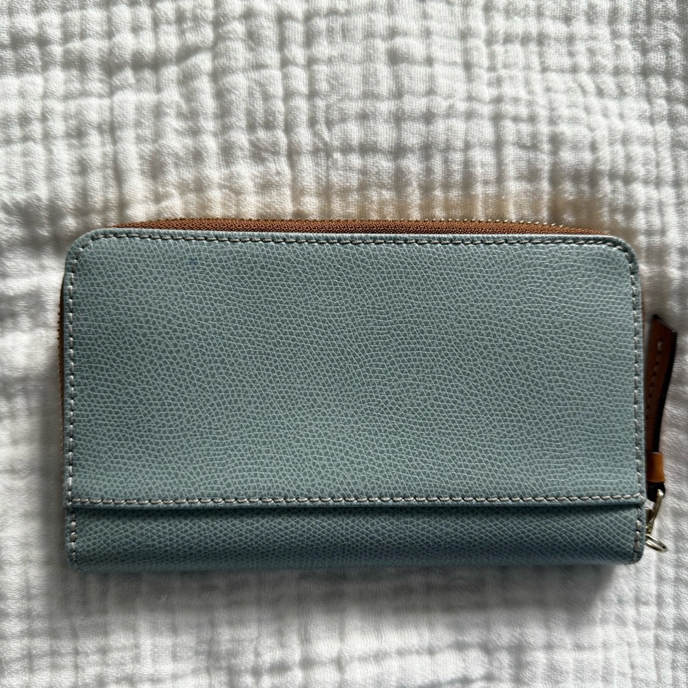 Dooney & Bourke Light Blue Leather Wallet - Picture 2 of 5